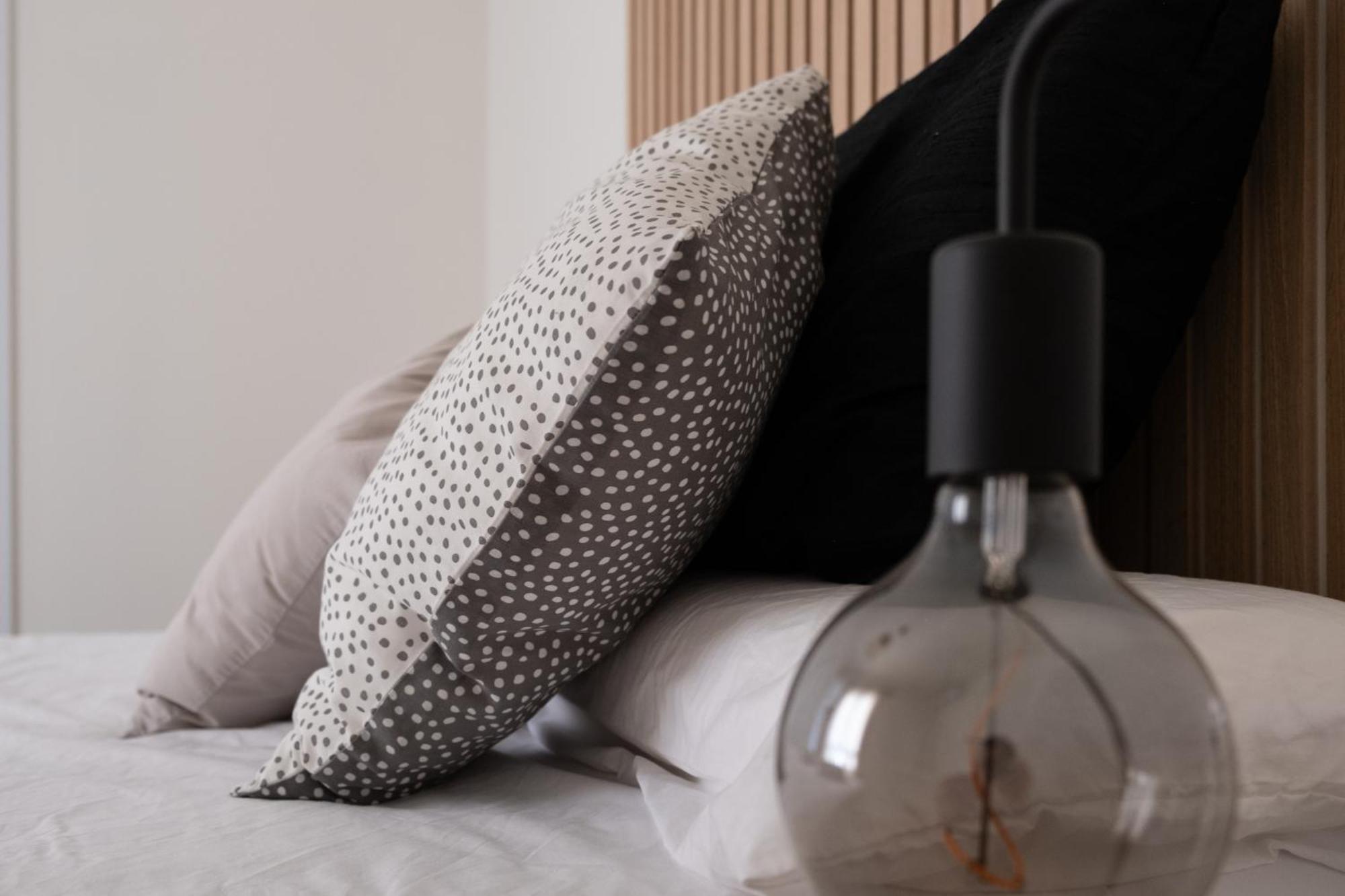 Victoria'S Home Modern And Cosy 2 Bedroom Apartment マラガ エクステリア 写真