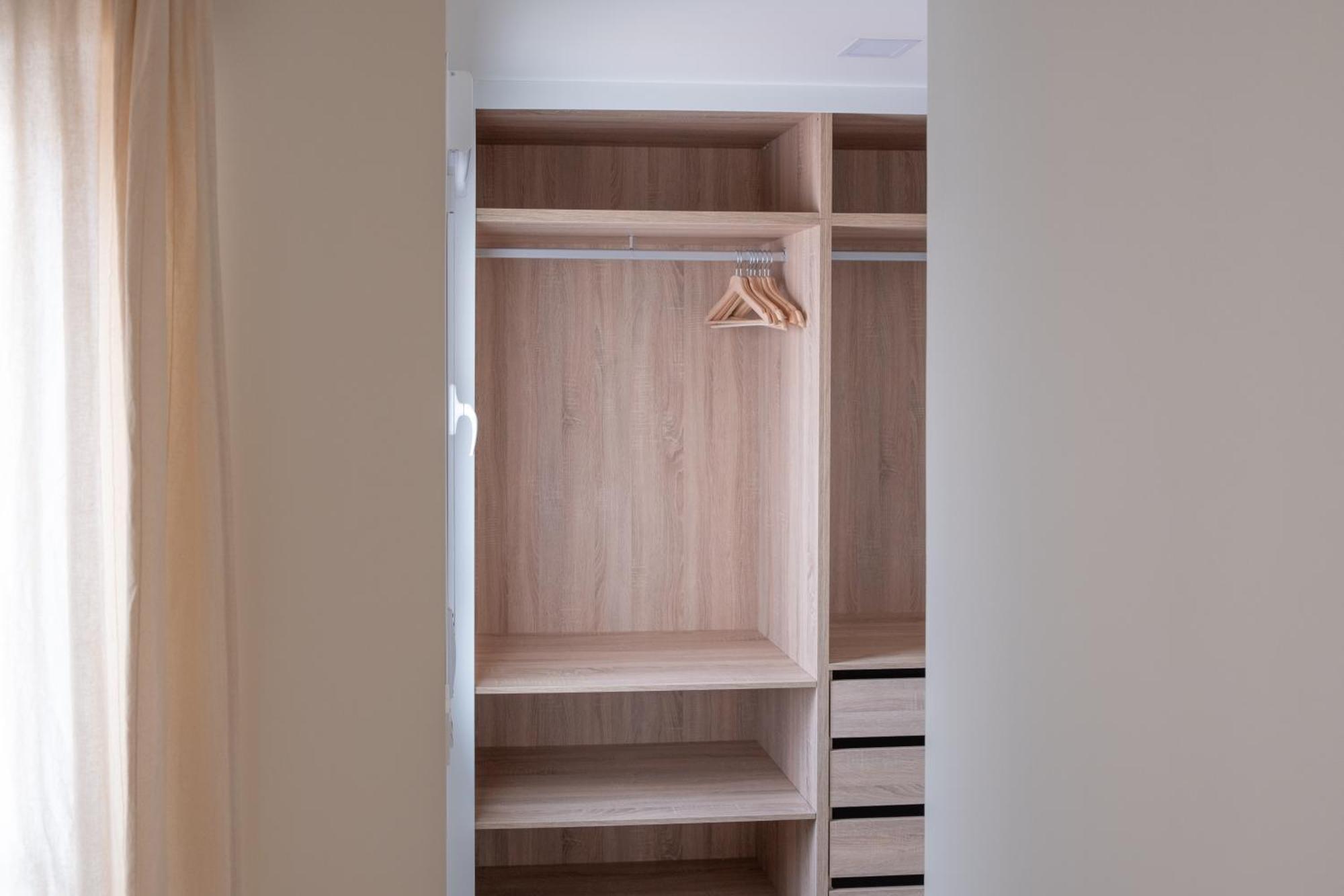Victoria'S Home Modern And Cosy 2 Bedroom Apartment マラガ エクステリア 写真